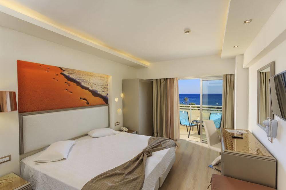 Hotel Pegasos Deluxe 5*